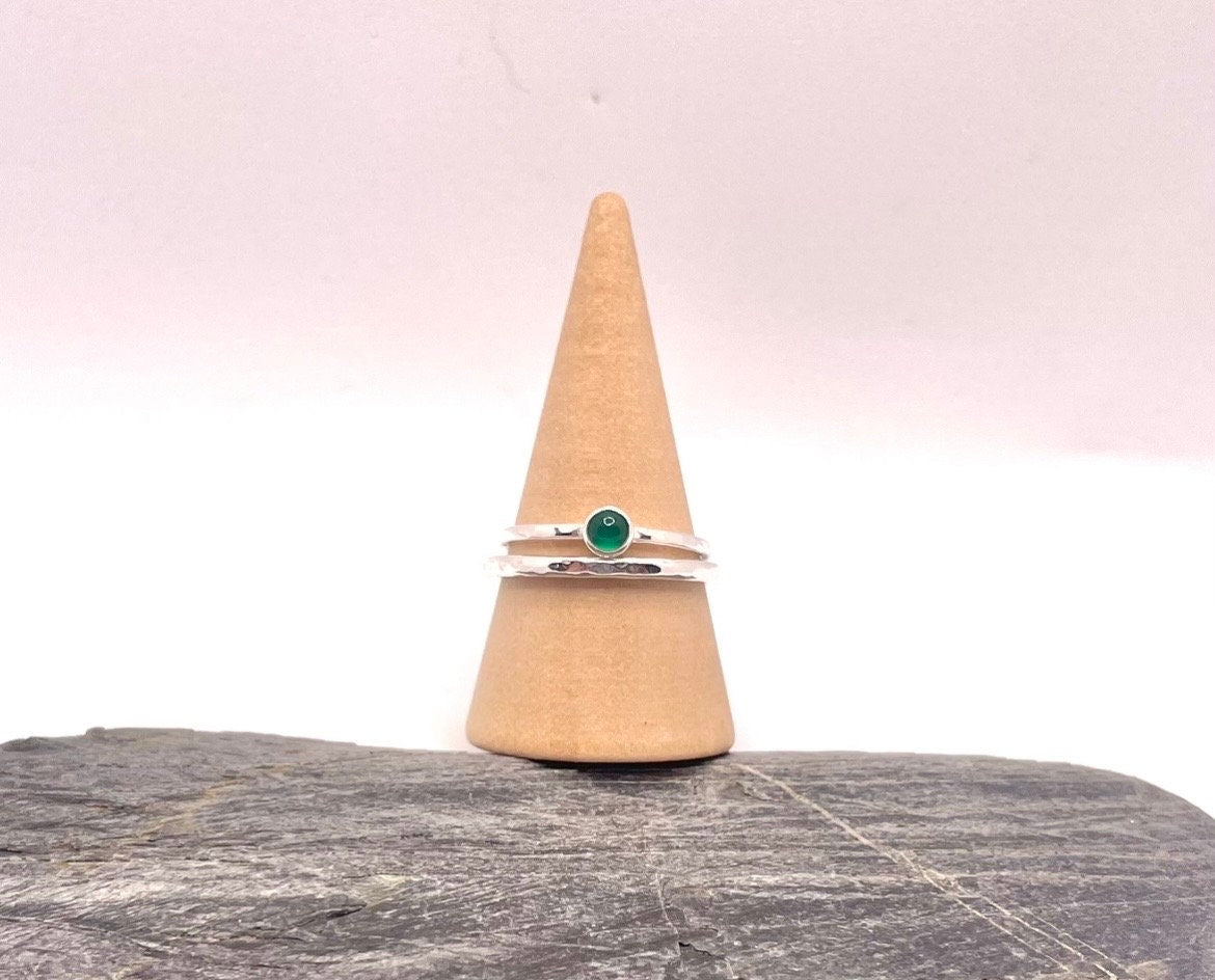 Emerald stacking ring