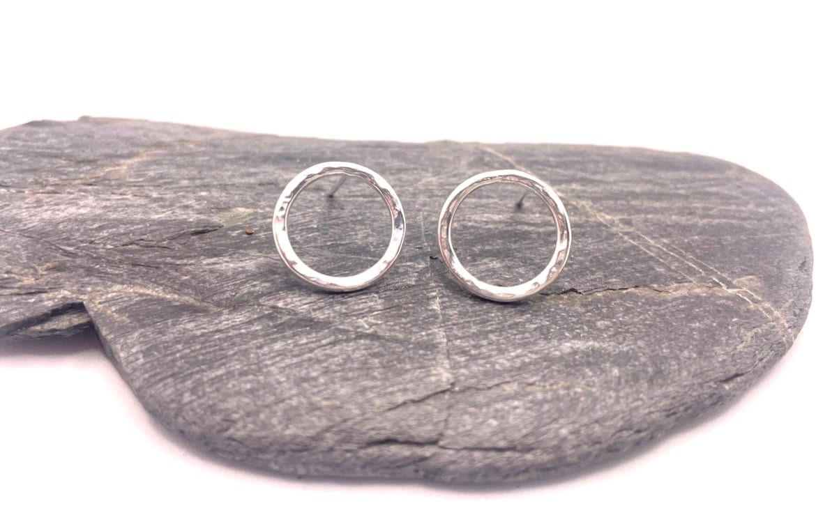 Silver skinny halo stud earrings