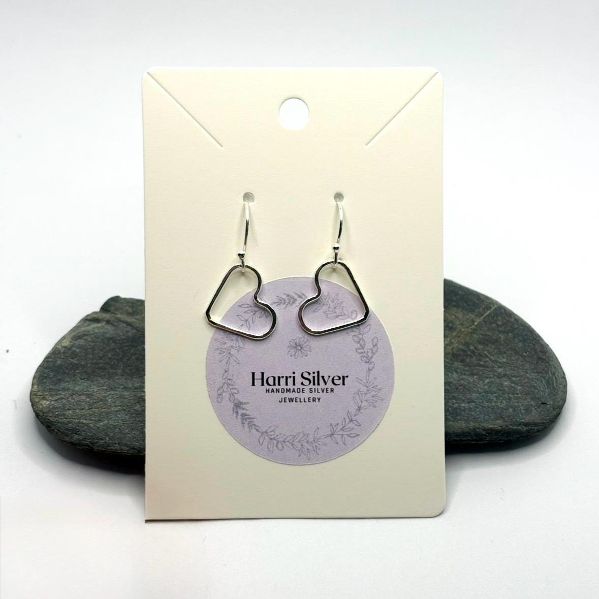 Hammered heart earrings