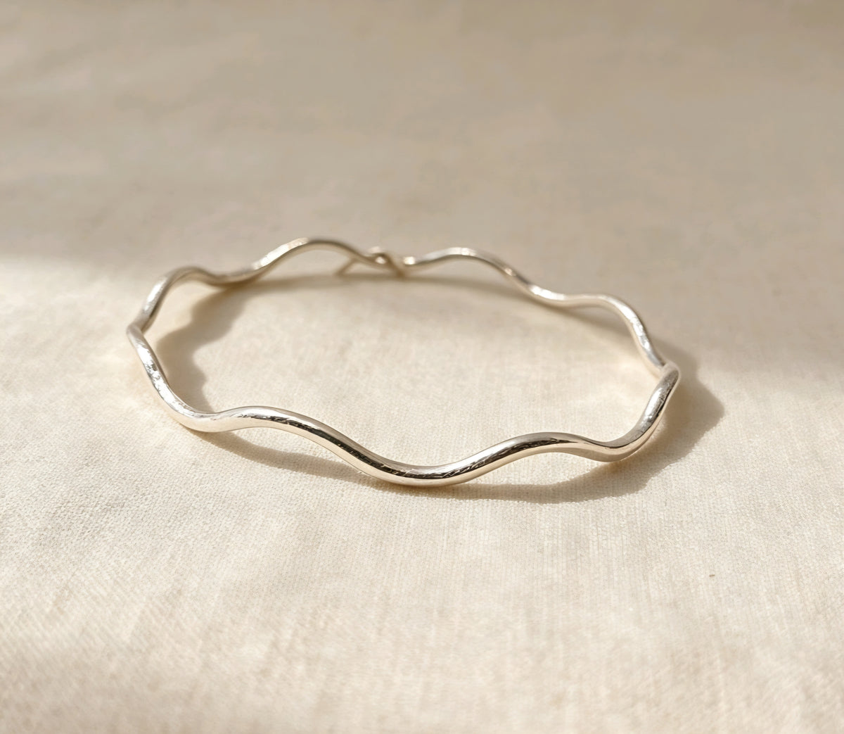 Sterling silver bangle | Silver wavy bangle | handmade silver bangle | 925 sterling silver | gifts for her | sterling silver jewellery
